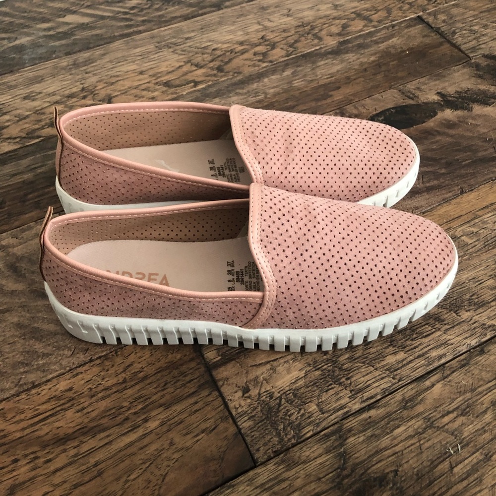 Andrea BLUSH Slip on Shoes